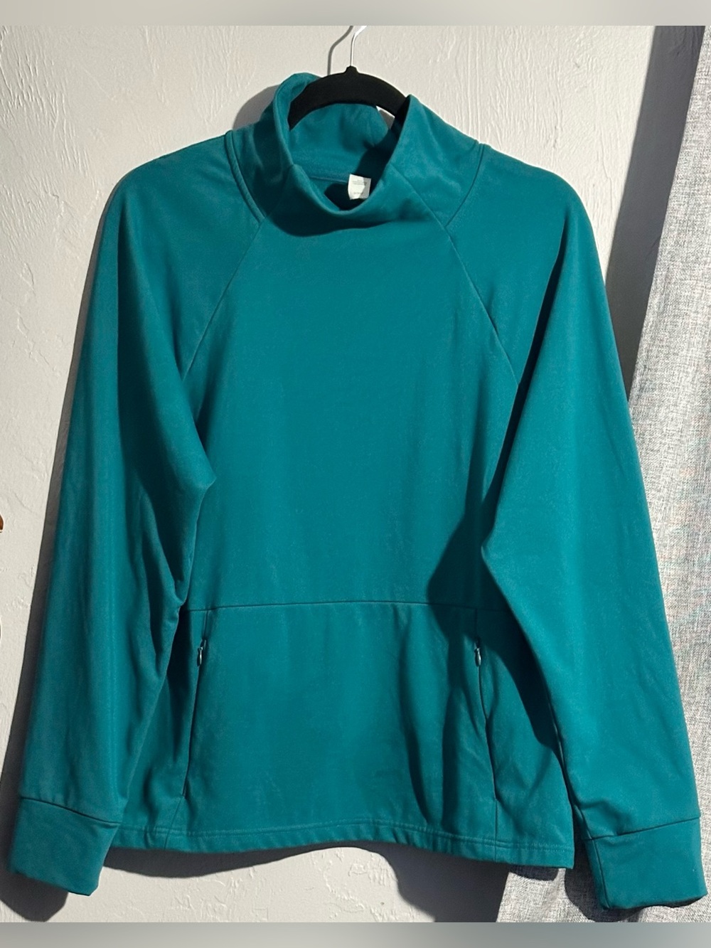 Yogalicious Teal Polaris Back Cooling Funnel Neck Athletic Pullover Sweatshirt